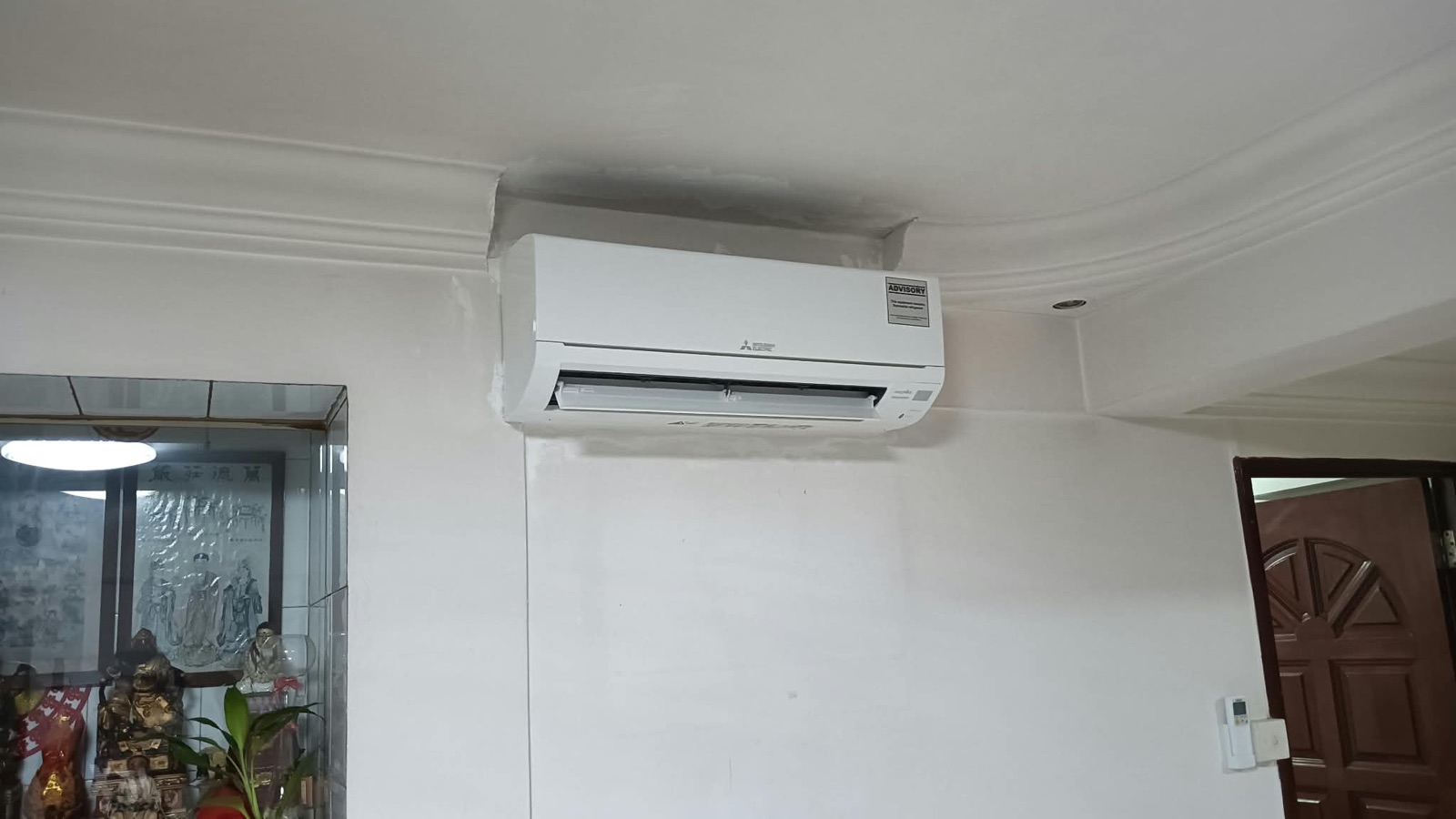 Aircon servicing by PROHANDY